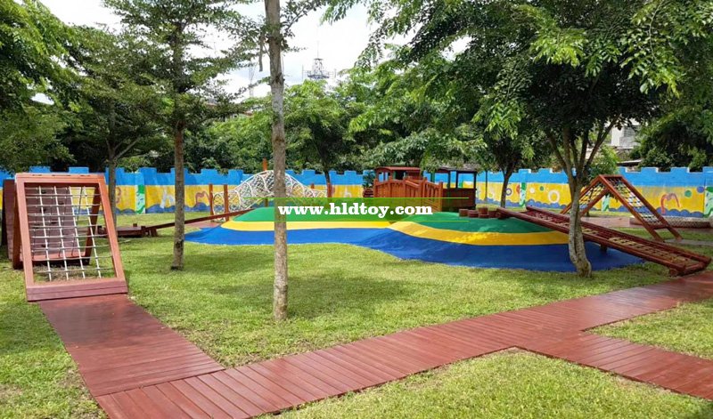 定安縣龍門鎮(zhèn)中心幼兒園配套設備