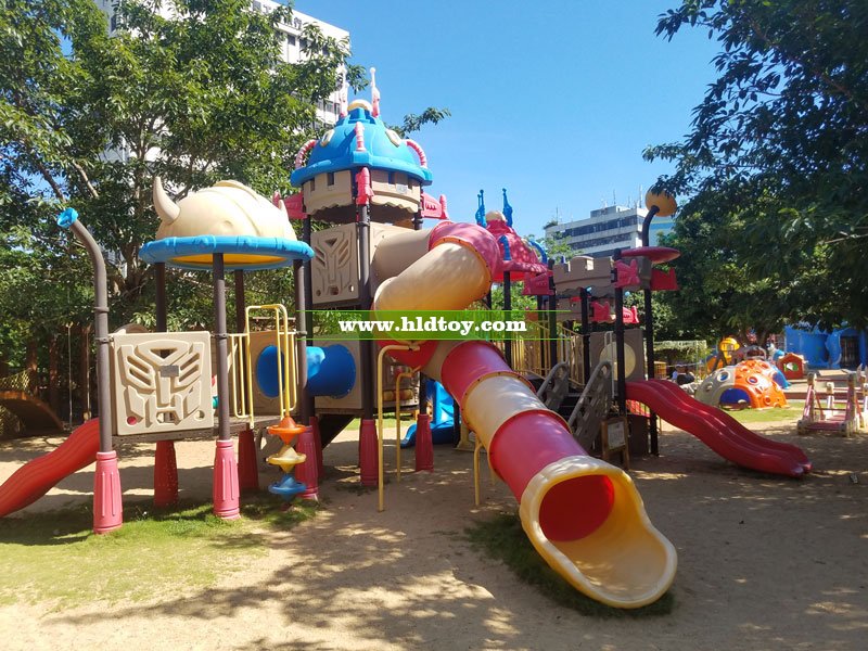 最新海南省機關(guān)幼兒園校區(qū)戶外拓展