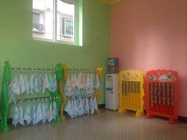 幼兒園裝修設(shè)計打造吸引孩子們的室內(nèi)環(huán)境